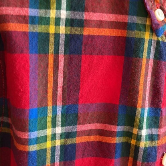 Abercrombie kids plaid button down Oxford shirt, red, great for pictures, xl - Picture 4 of 4